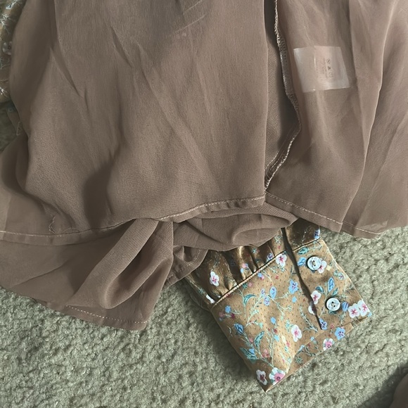 HEARTLOOM Benet Mini Dress in Whiskey SZ Small - Picture 10 of 10